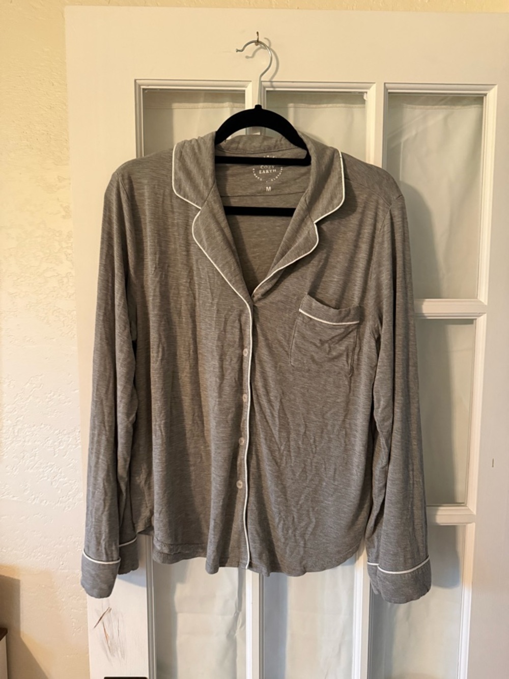 Cozy Earth Gray Pajama Top with White Piping - M